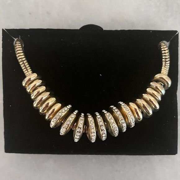 NWT Vintage Avon Forever Selected By Paula Abdul Statement Necklace Gold-tone OS - Picture 3 of 8